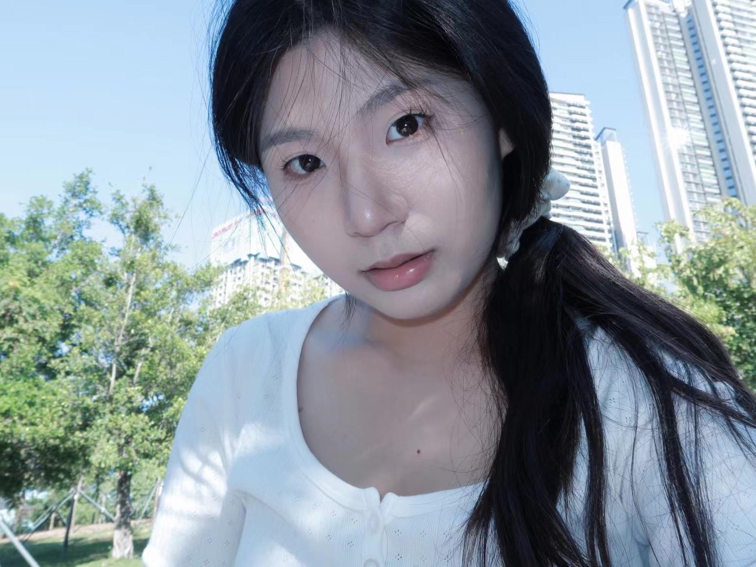 叶芝芝.jpg